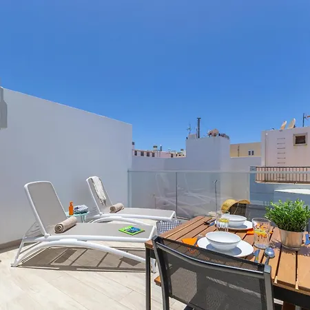 Mar De Luz By Villagrancanaria *